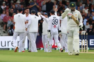 England vs Pakistan 1st Test Day 2 Match Report